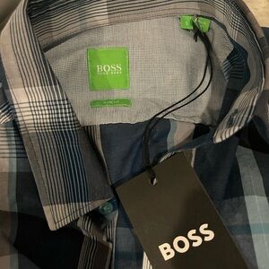 HUGO BOSS Blue Green PLAID SportShirt Sz M ORIG $145+ DESIGNER STYLE